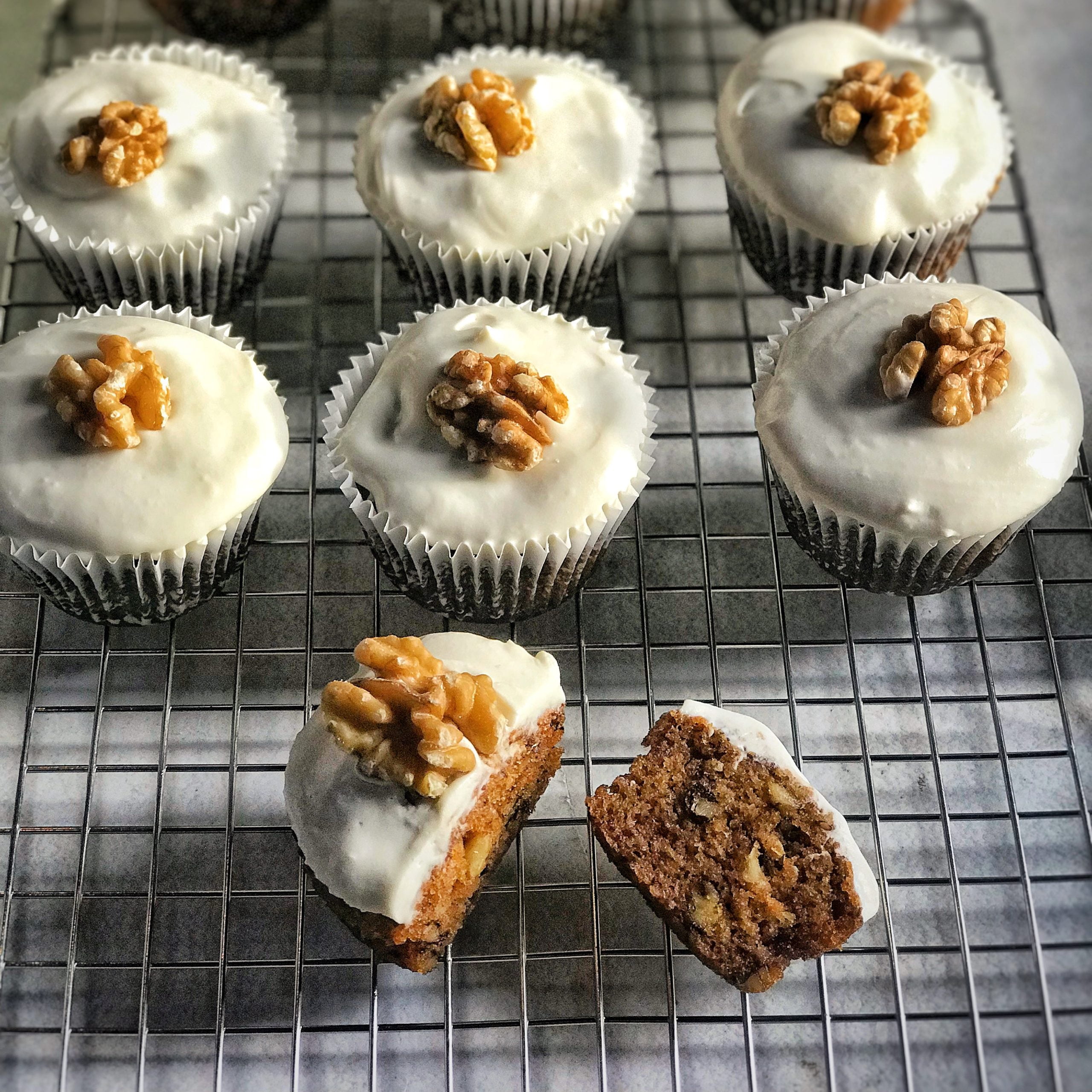 An image of Carrot cake cupcake