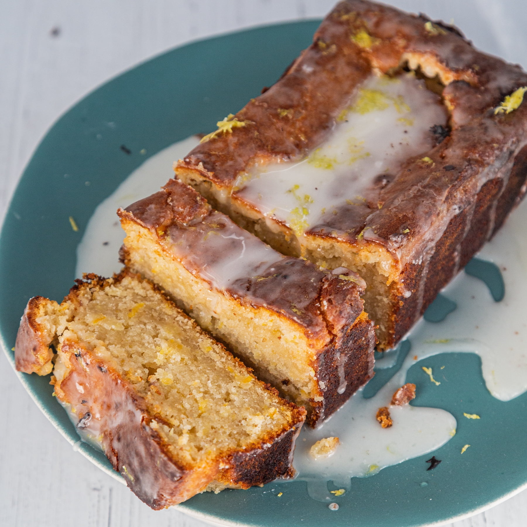 An image of Lemon Drizzle cake